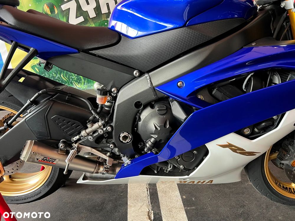 Yamaha R6 - 13