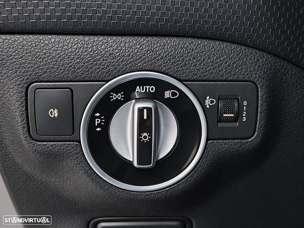 Mercedes-Benz A 180 CDi BE Urban - 24