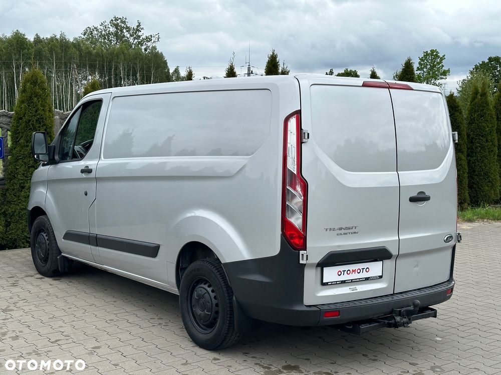 Ford Transit Custom - 8