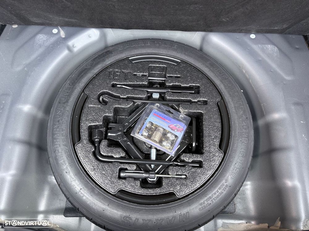 Kia Ceed 1.6 CRDi GT Line - 28