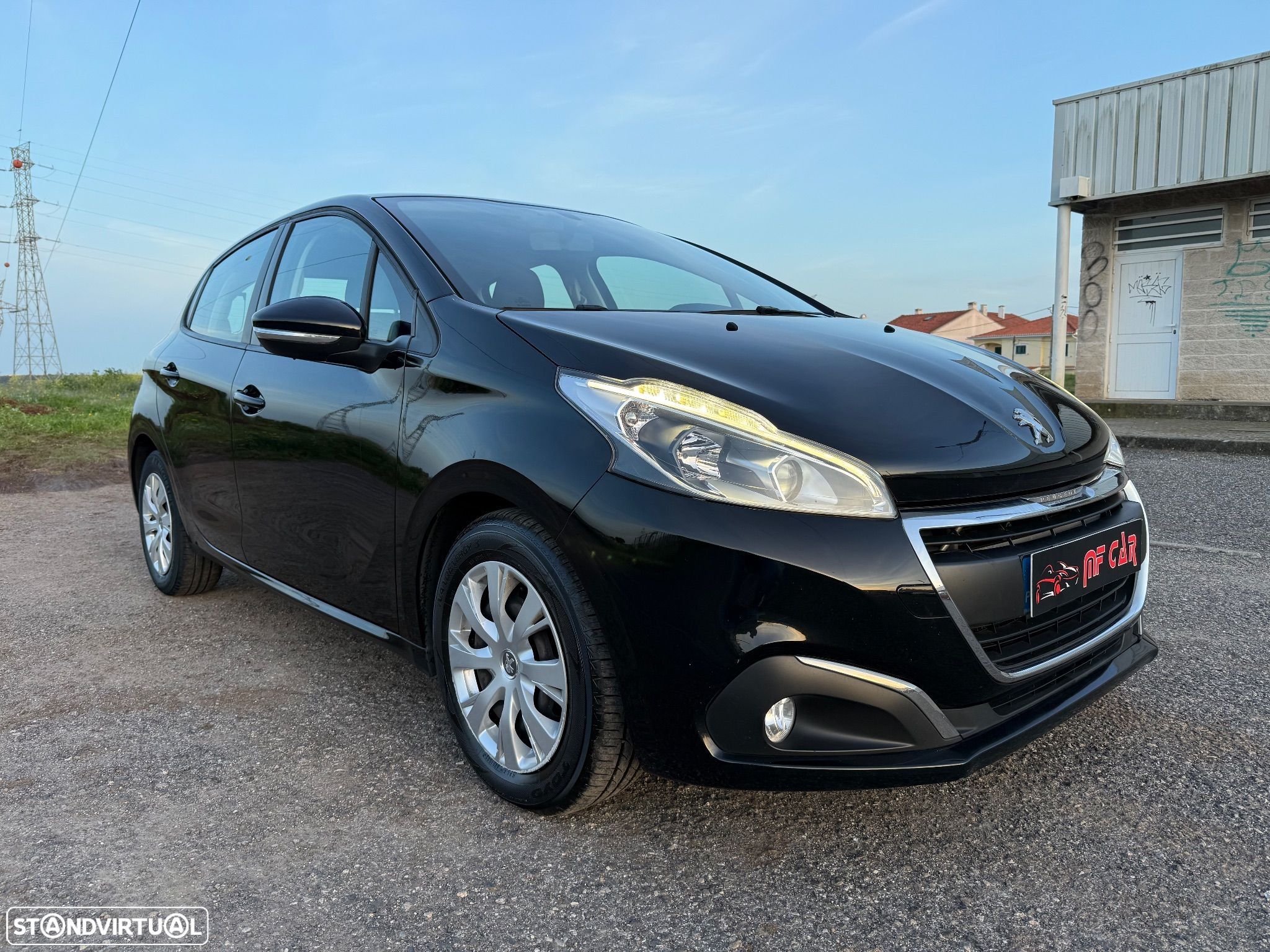 Peugeot 208 1.6 BlueHDi Style - 1