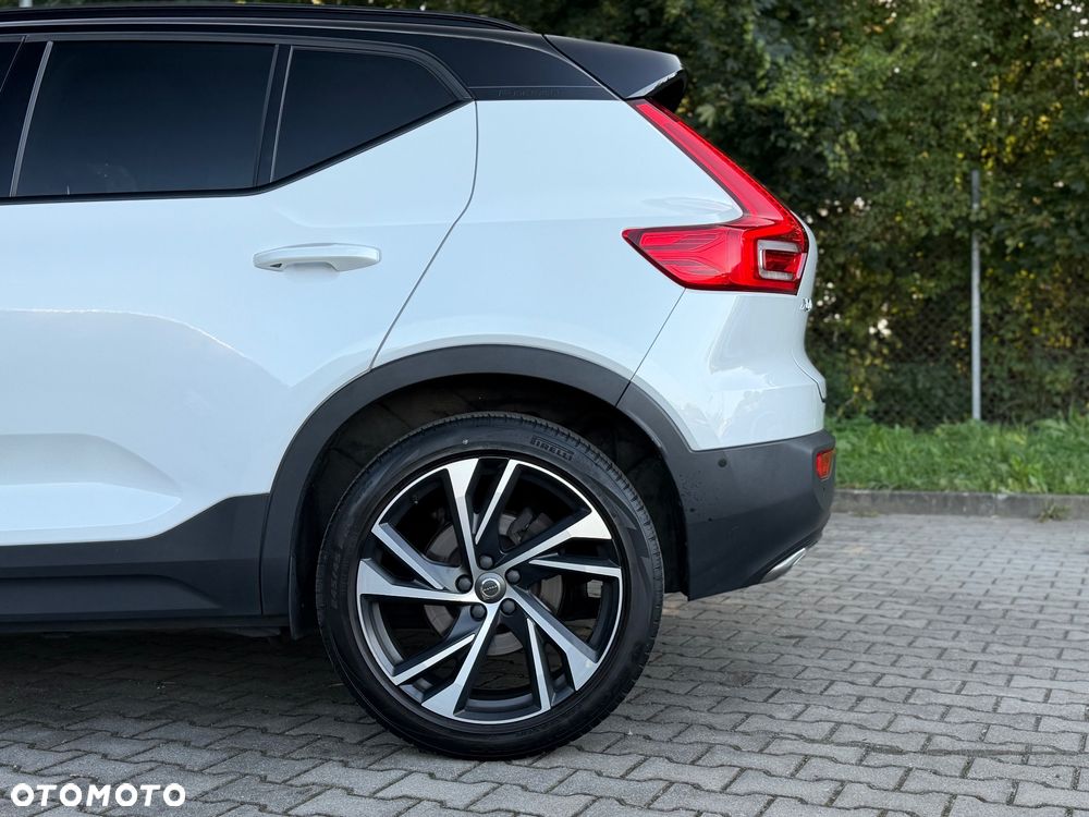 Volvo XC 40 T5 AWD Geartronic R-Design - 12