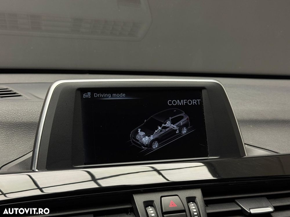 BMW X1 sDrive18d Aut. xLine - 12