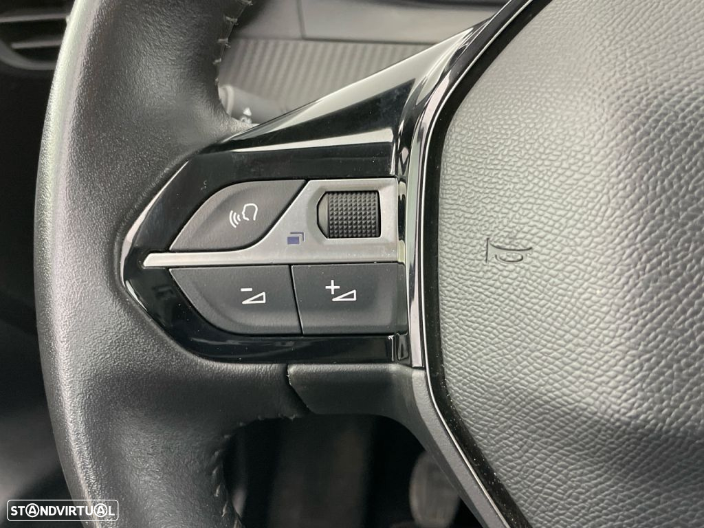 Peugeot 208 1.2 PureTech Active Pack - 16