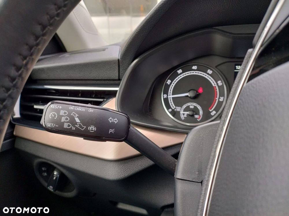 Skoda Scala 1.0 TSI Style - 24