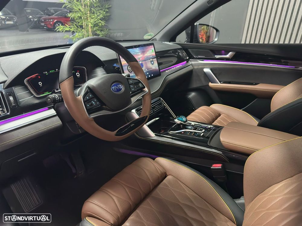 BYD Tang 86.4 kWh AWD Flagship - 13