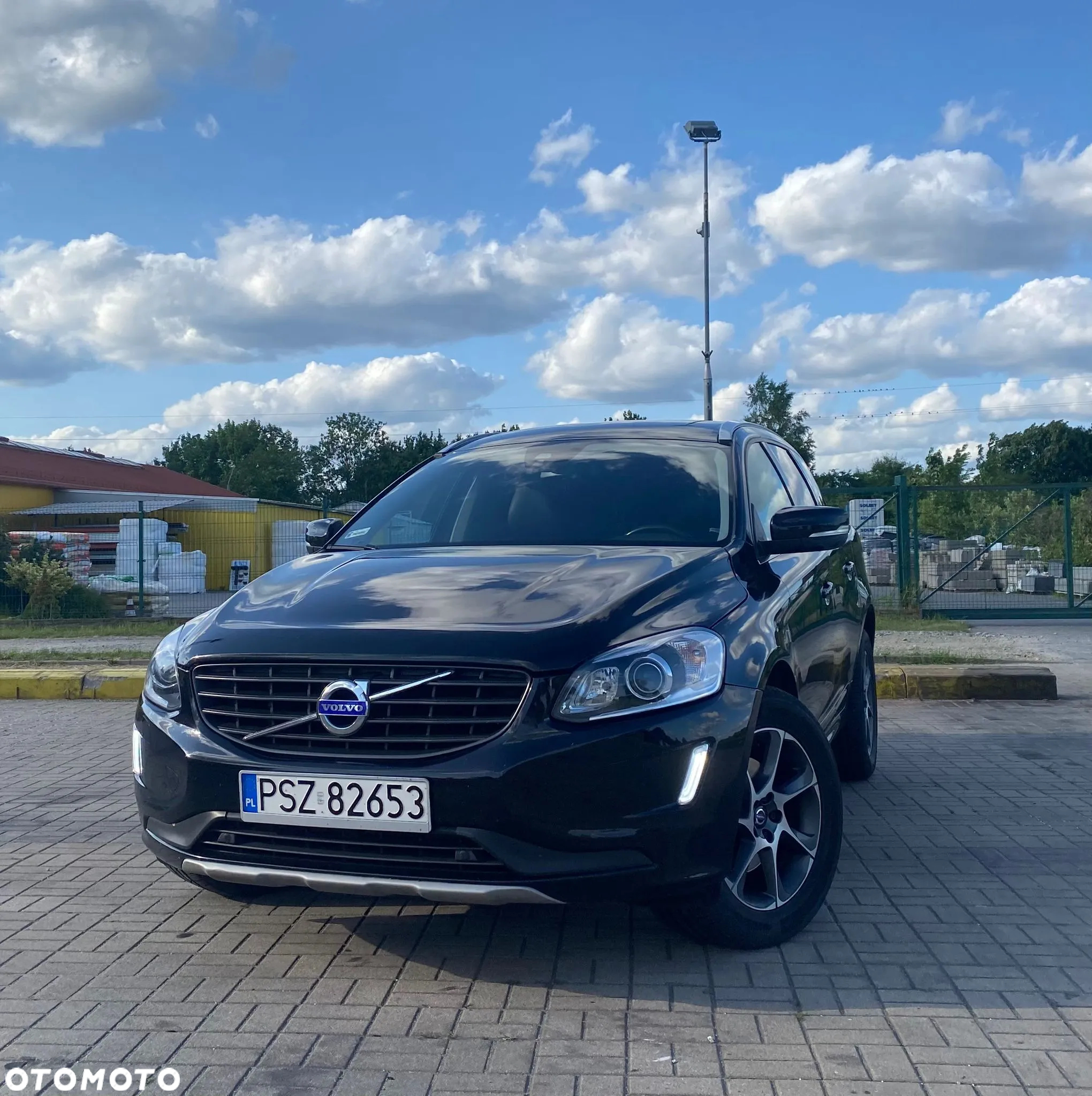 Volvo XC 60 D4 Drive-E Ocean Race - 3