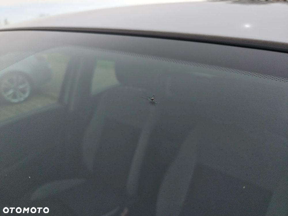 Renault Clio 1.2 16V Alize - 19