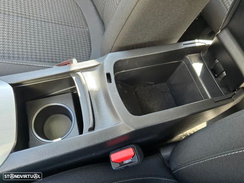 Peugeot 308 SW BlueHDi 130 EAT6 Stop & Start Active - 40