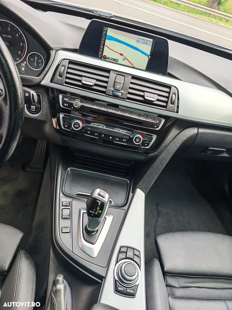 BMW Seria 3 318d Aut. Sport Line - 13