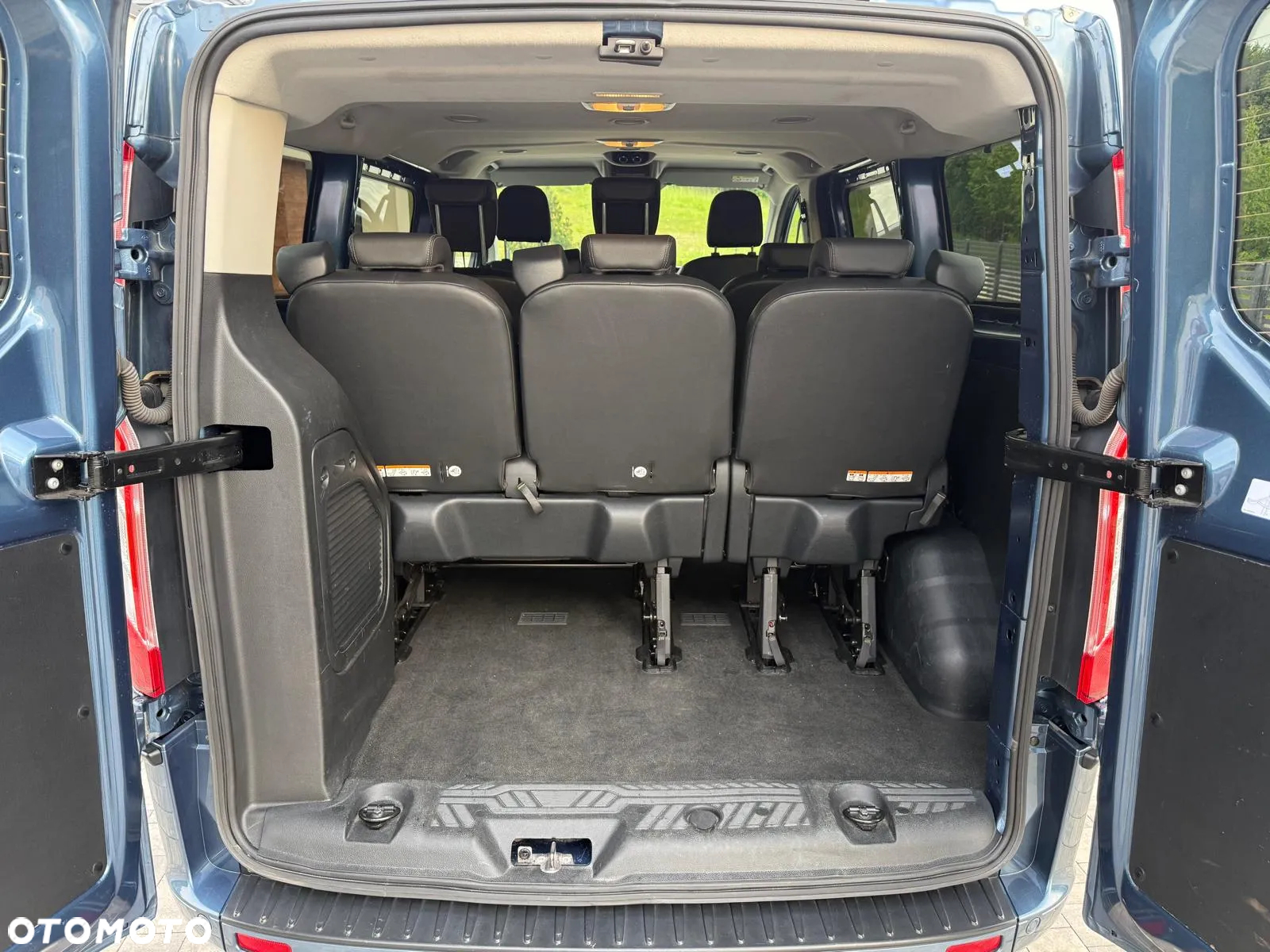 Ford Transit Custom 320 L1H1 LKW VA Autm Sport - 16
