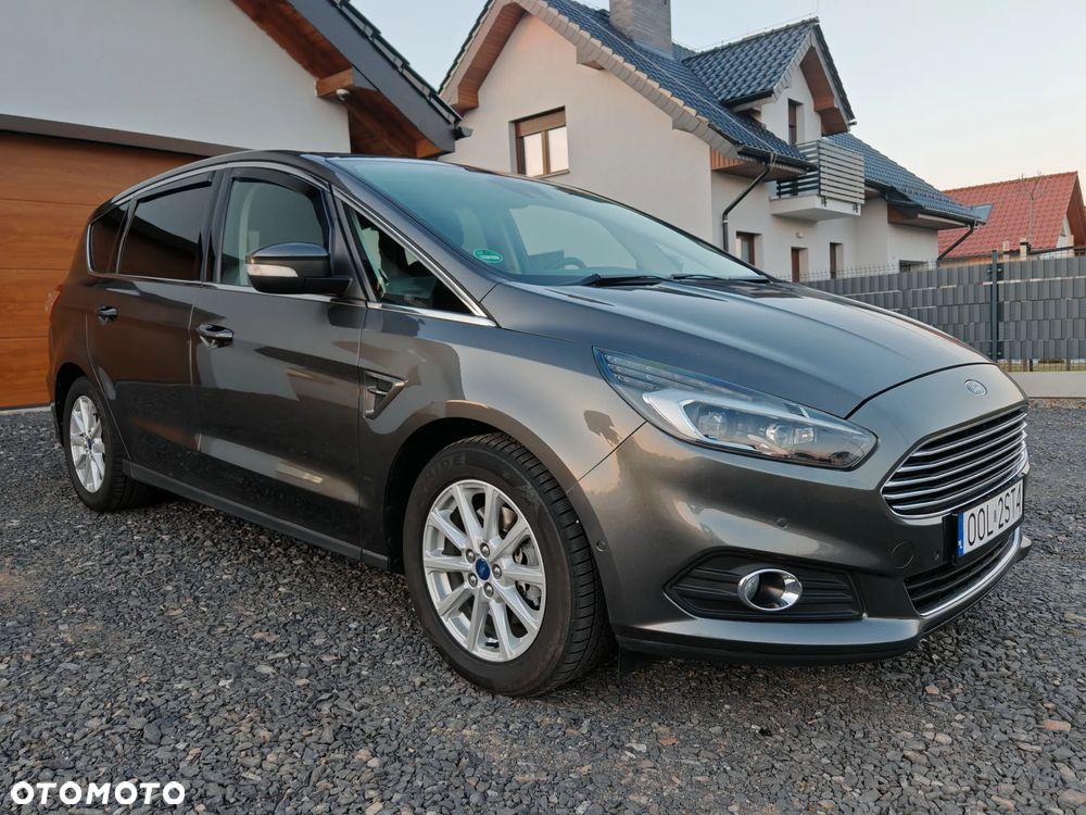 Ford S-Max 2.0 TDCi Titanium PowerShift - 1