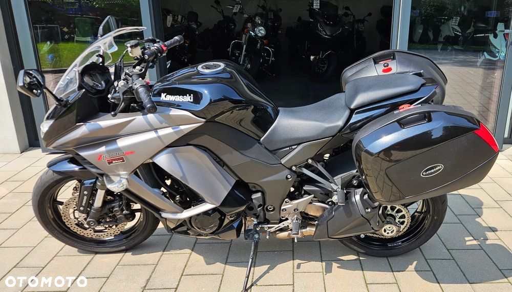 Kawasaki Ninja 1000 SX - 10