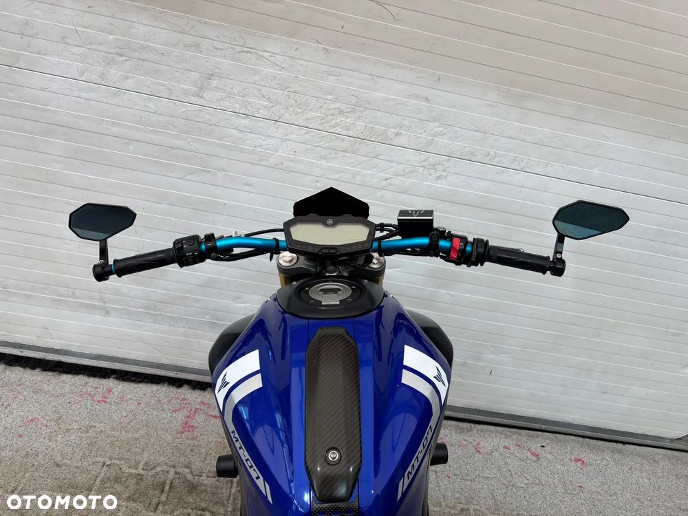 Yamaha MT - 28