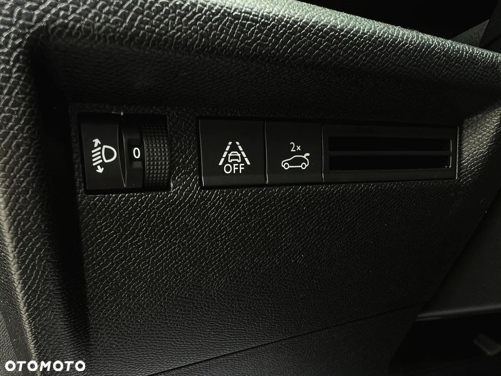 Citroën C4X PureTech 100 Stop&Start YOU - 33