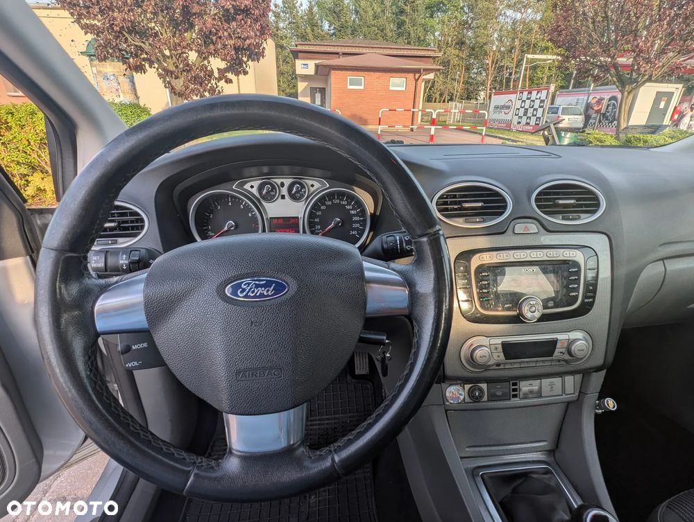Ford Focus 2.0 Titanium EU5 - 8