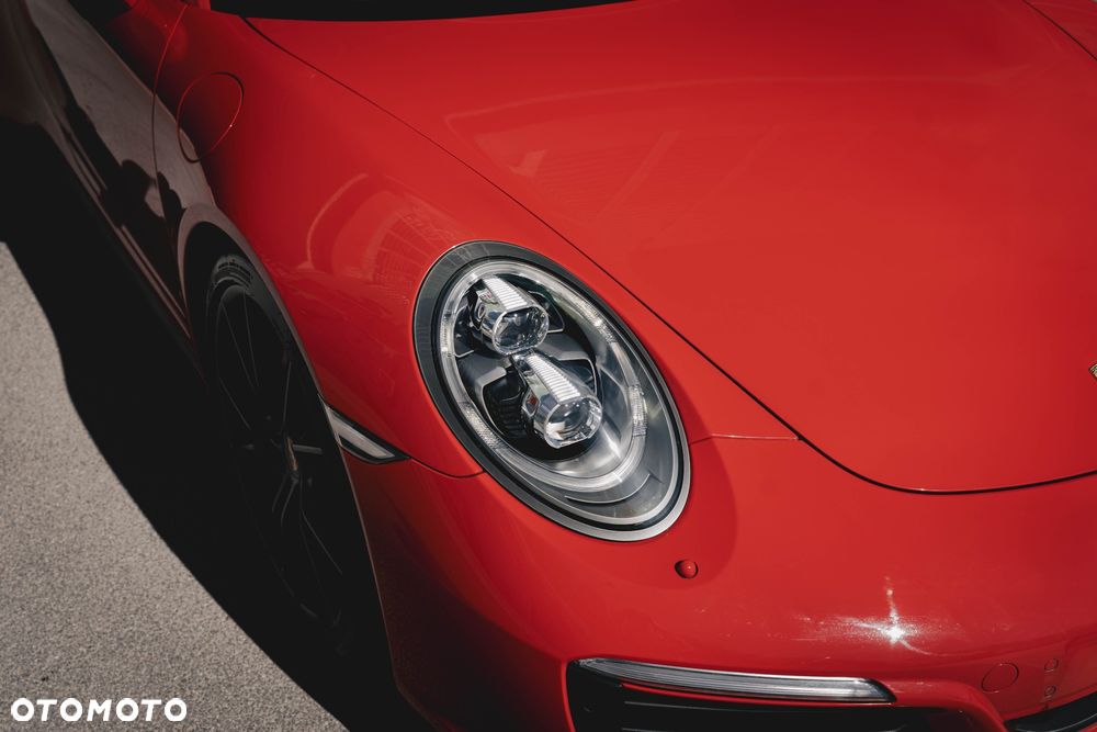 Porsche 911 Carrera 4S PDK - 7