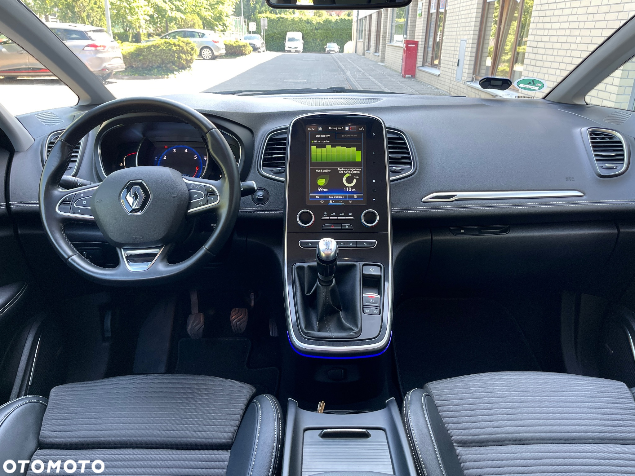 Renault Grand Scenic Gr 1.3 TCe FAP Intens - 29