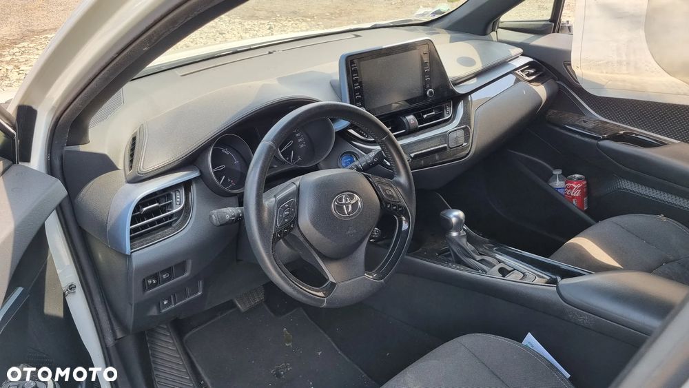 Toyota C-HR 1.8 Hybrid Dynamic - 30