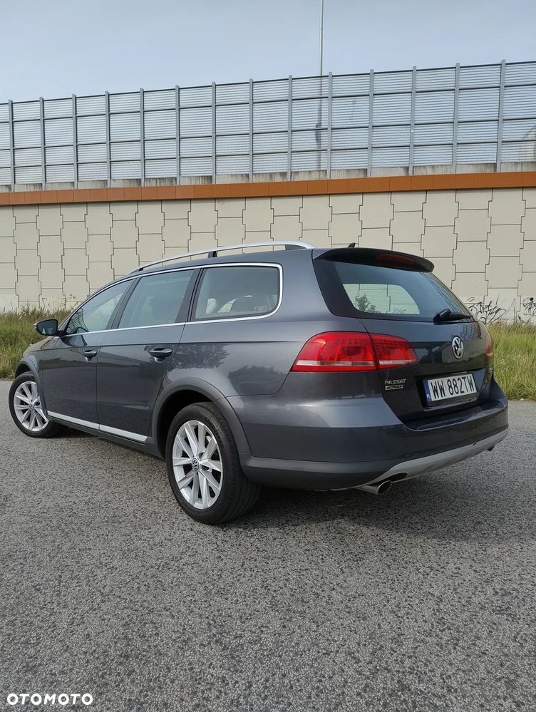 Volkswagen Passat Alltrack 2.0 TDI 4Mot DSG - 3