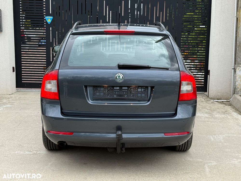 Skoda Octavia 1.6 TDI DPF IMPULS EDITION - 4