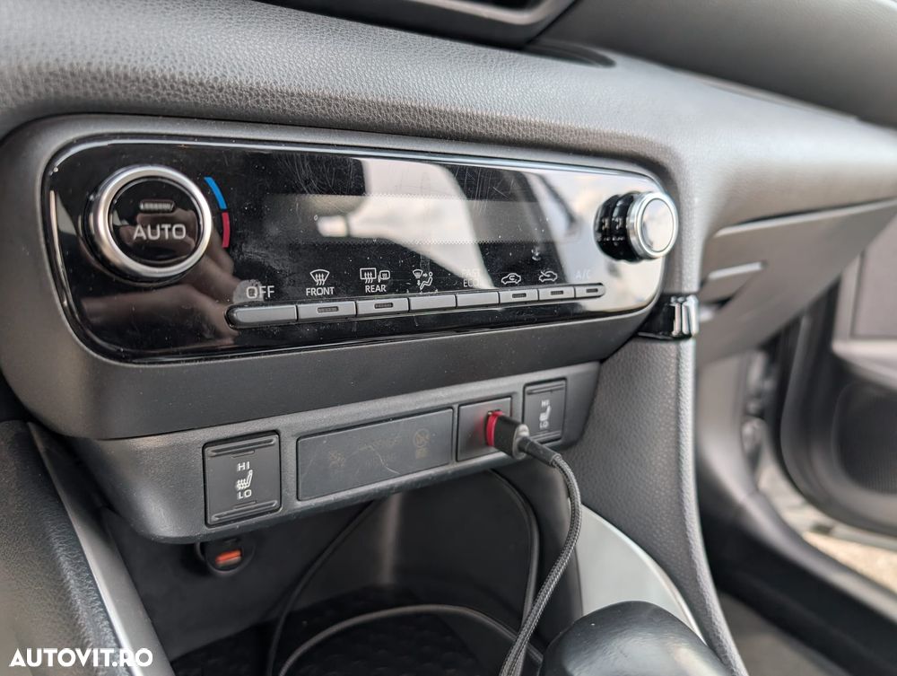 Toyota Yaris - 20