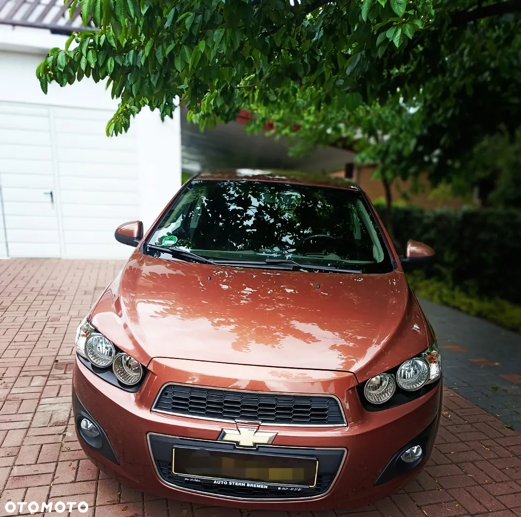 Chevrolet Aveo 1.6 LTZ - 11