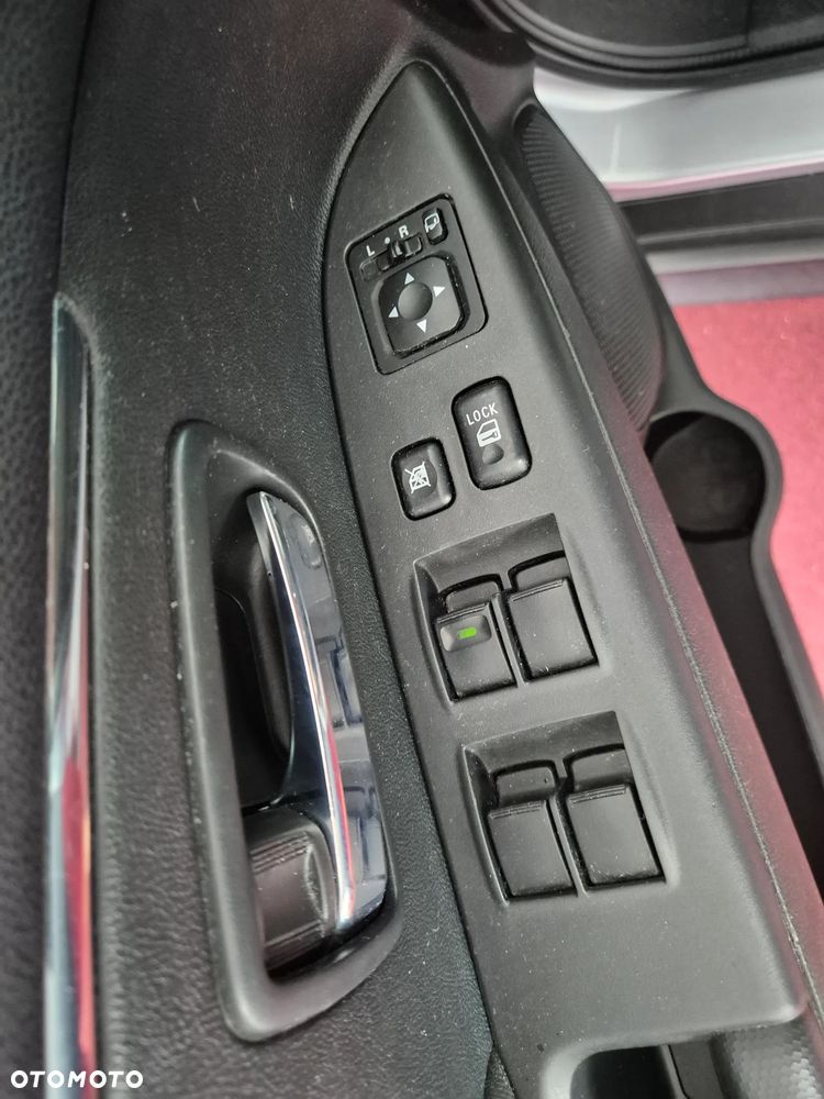 Mitsubishi ASX - 18