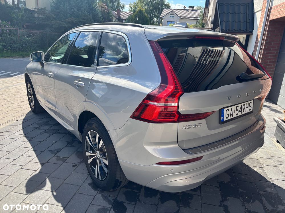 Volvo XC 60 B4 D AWD Momentum Pro - 7
