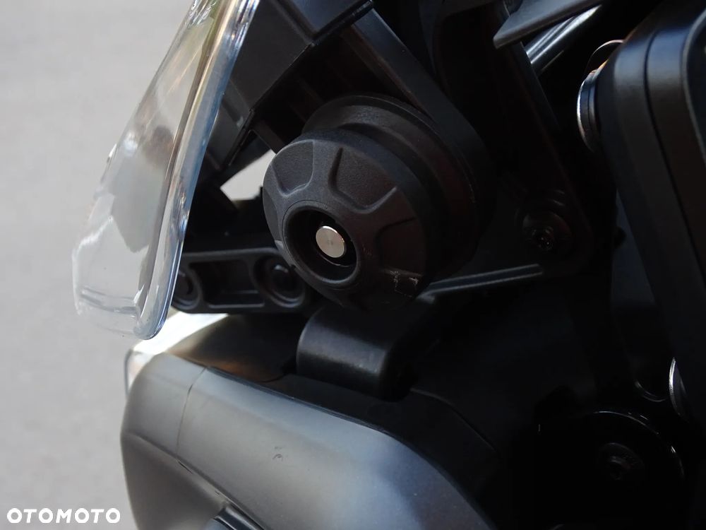 QJMOTOR SVT 650X - 32