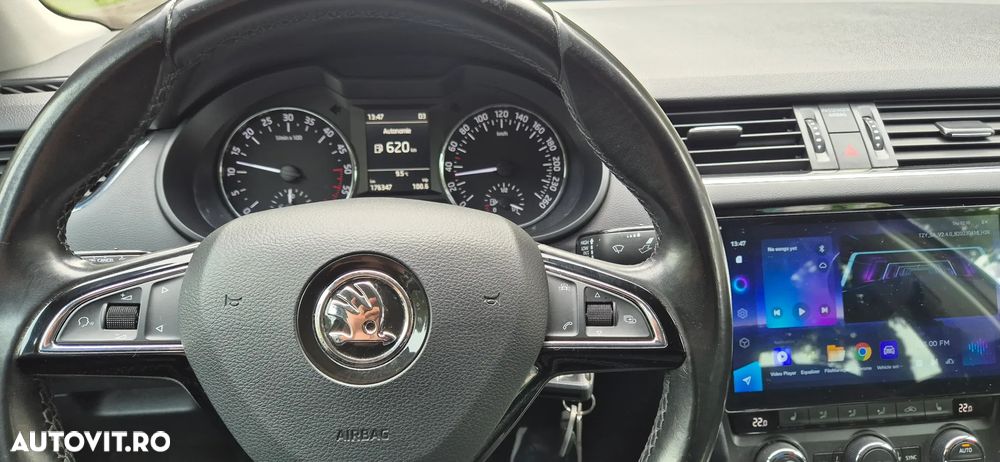 Skoda Octavia 2.0 TDI DSG Ambition - 23