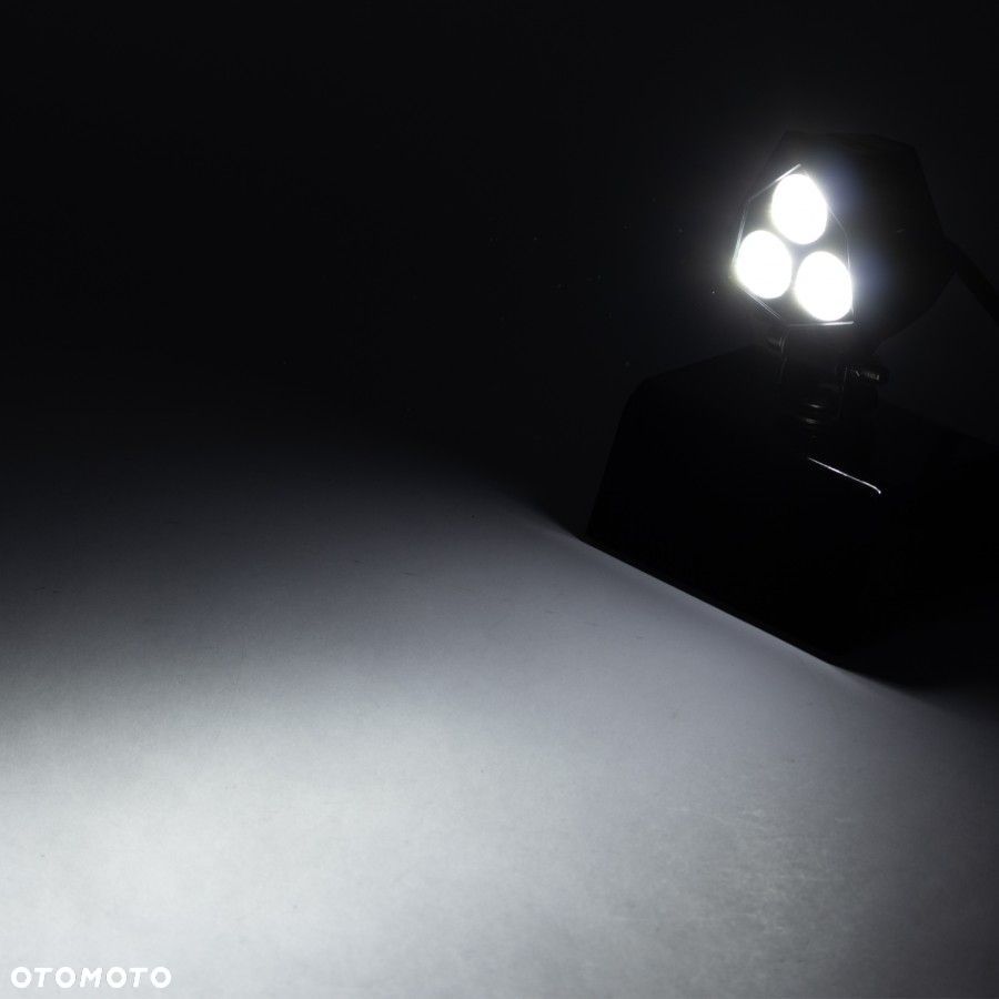 lampa robocza led 3xled trójkątna do pojazdów i maszyn - 2