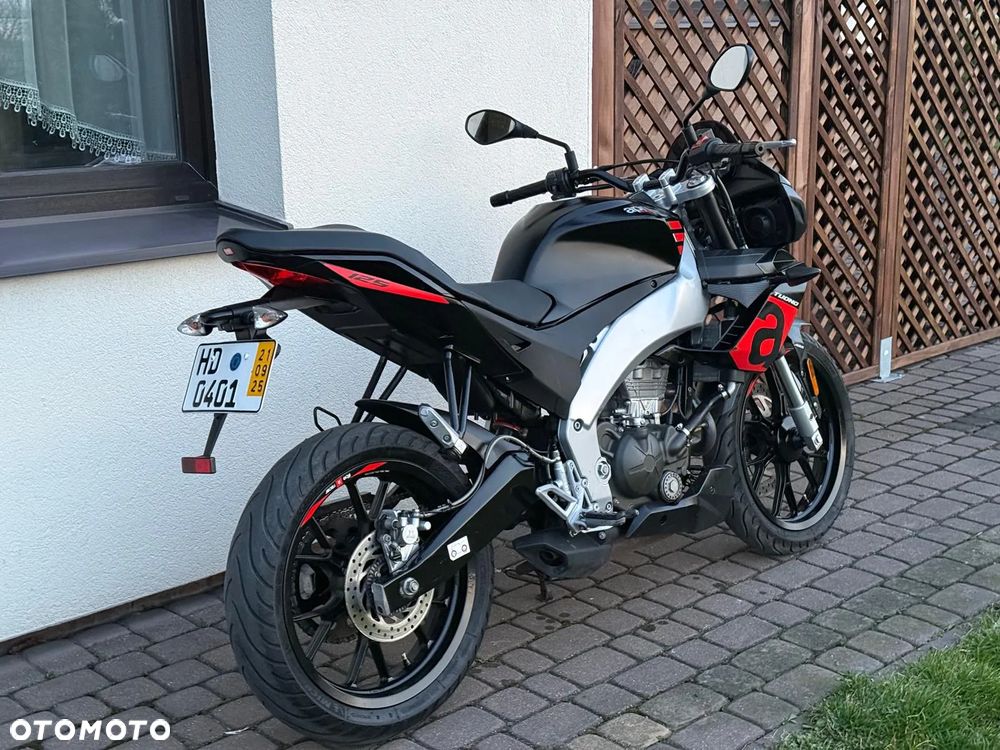 Aprilia Tuono - 3