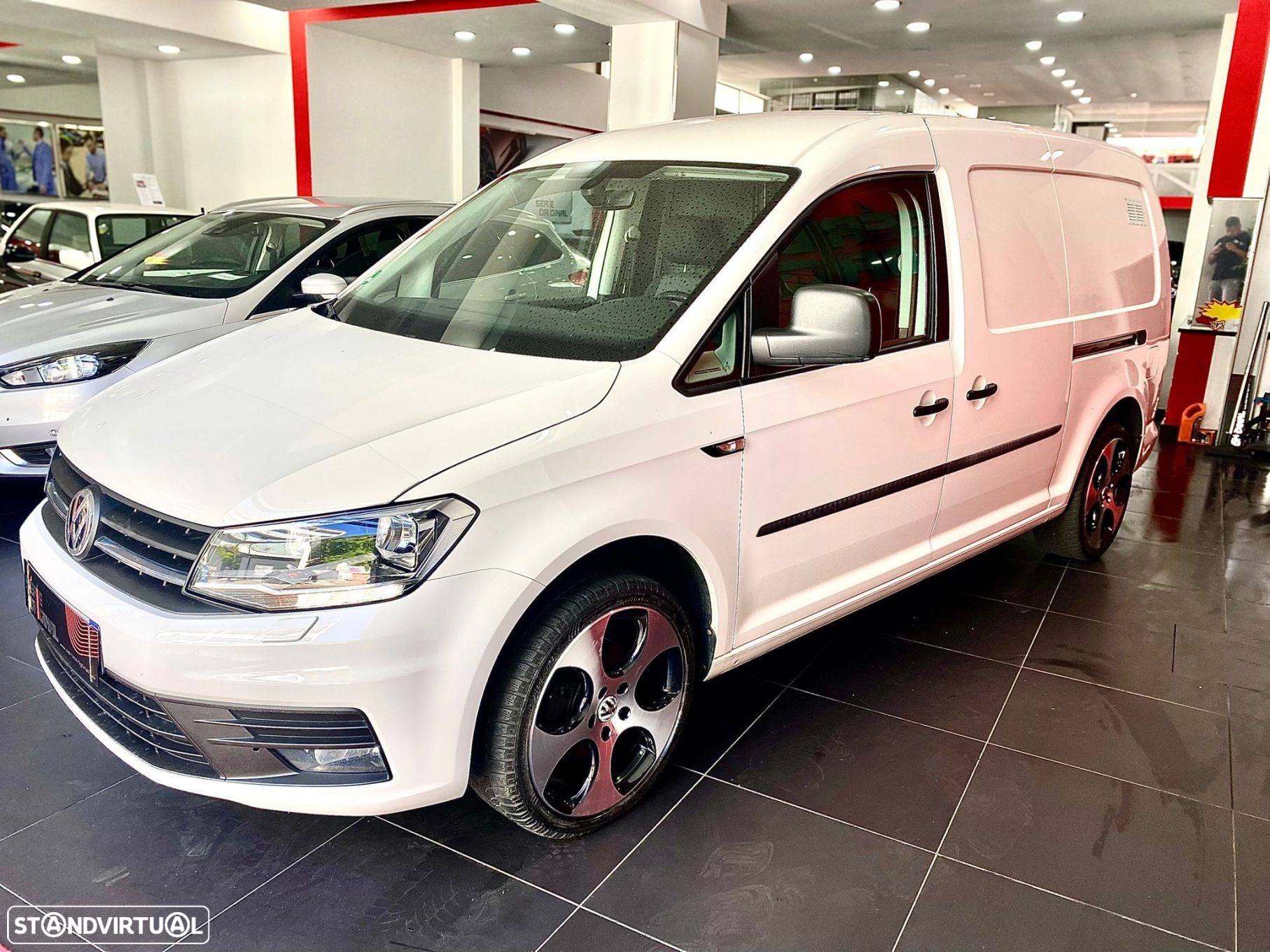 VW Caddy 2.0 TDi BM Comfortline DSG - 9
