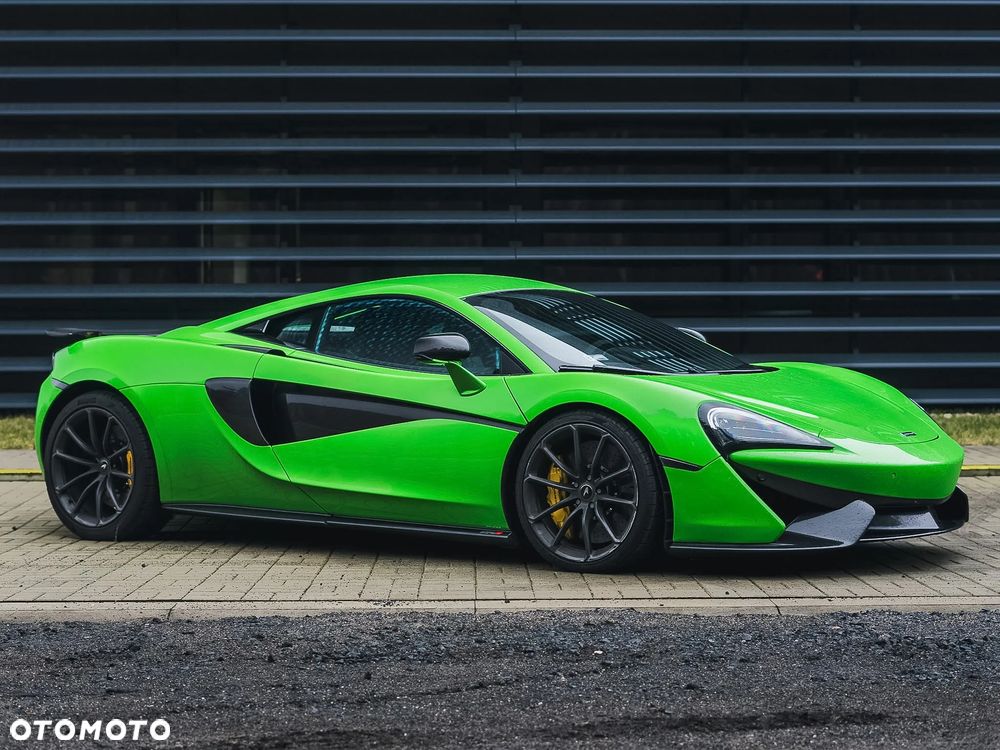 McLaren 570S Coupe - 4