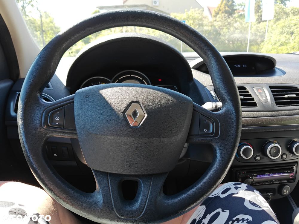 Renault Megane 1.6 16V 110 Dynamique - 21