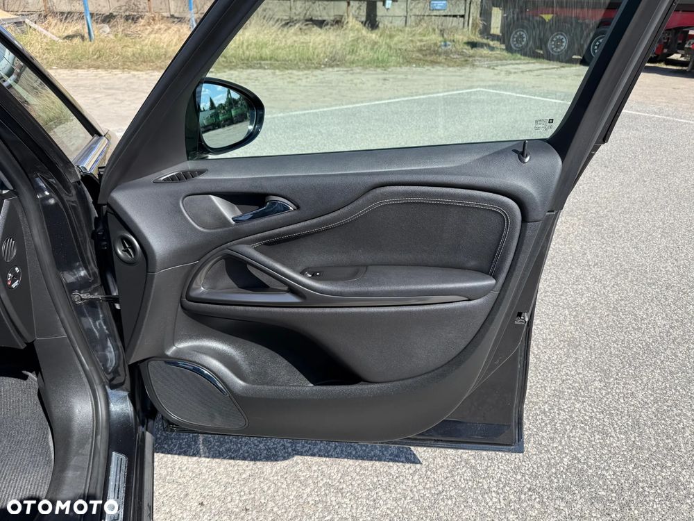 Opel Zafira 1.4 Turbo (ecoFLEX) Start/Stop Innovation - 26