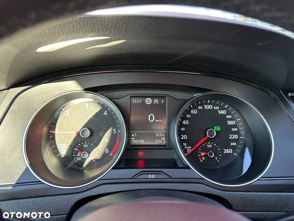 Volkswagen Passat Variant 2.0 TDI EVO Business DSG - 18