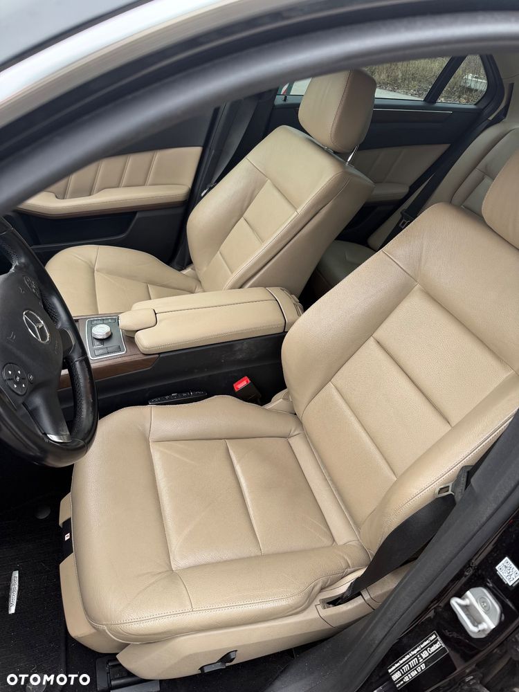 Mercedes-Benz Klasa E 250 CDI 4-Matic BlueEff Avantgarde - 18