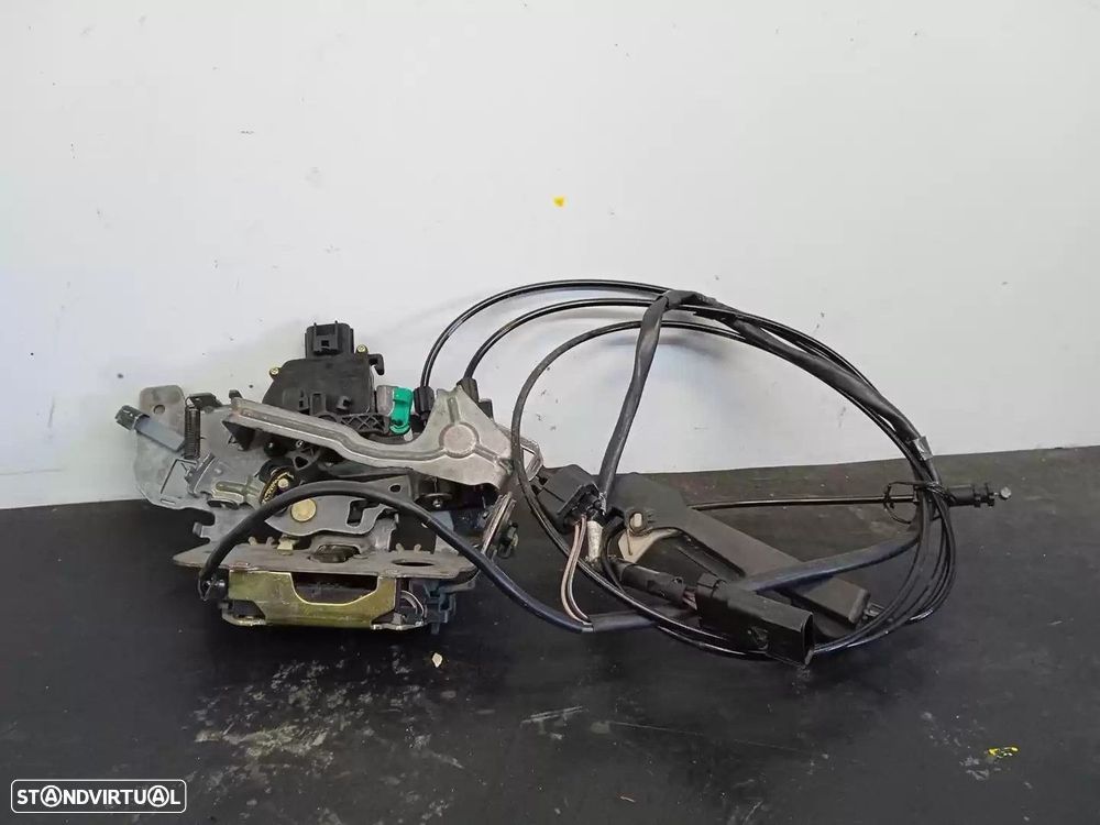 FECHADURA PORTA LATERAL DIREITA CHRYSLER VOYAGER IV 2001 -VM07C - 4