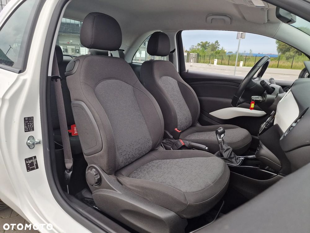 Opel Adam 1.2 Black Jack - 14