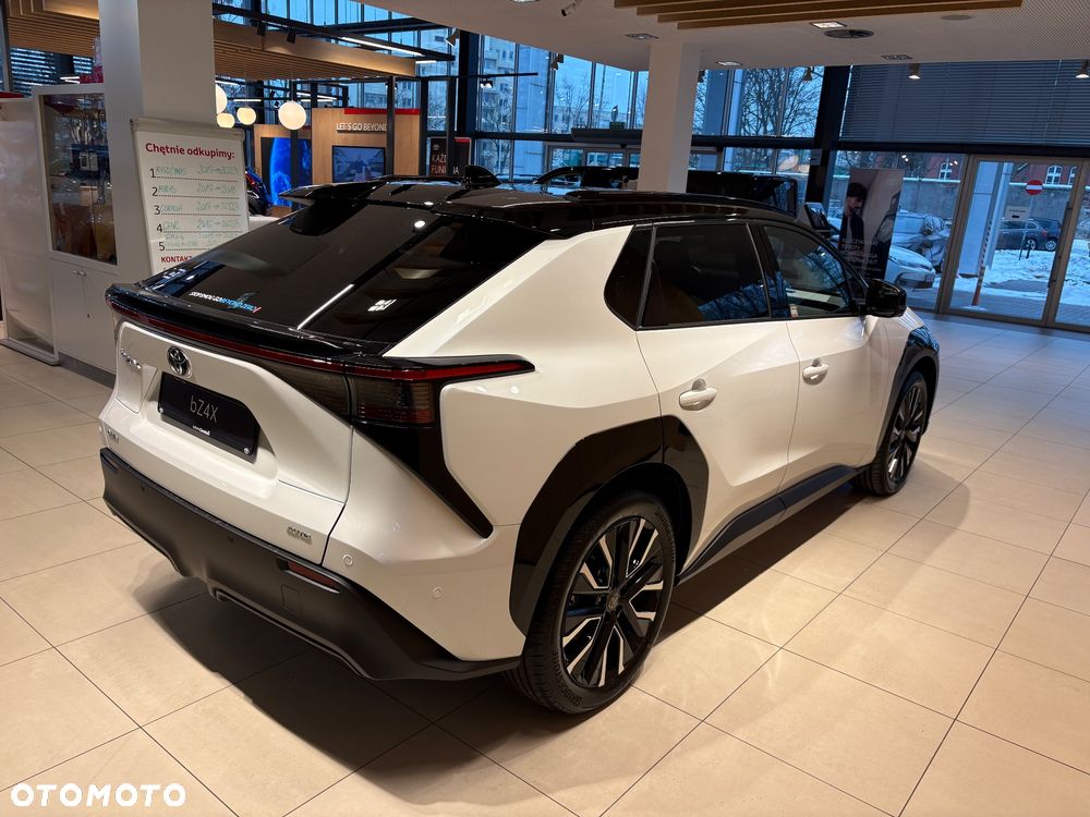 Toyota bZ4X 73.1kWh 4x4 Executive - 7