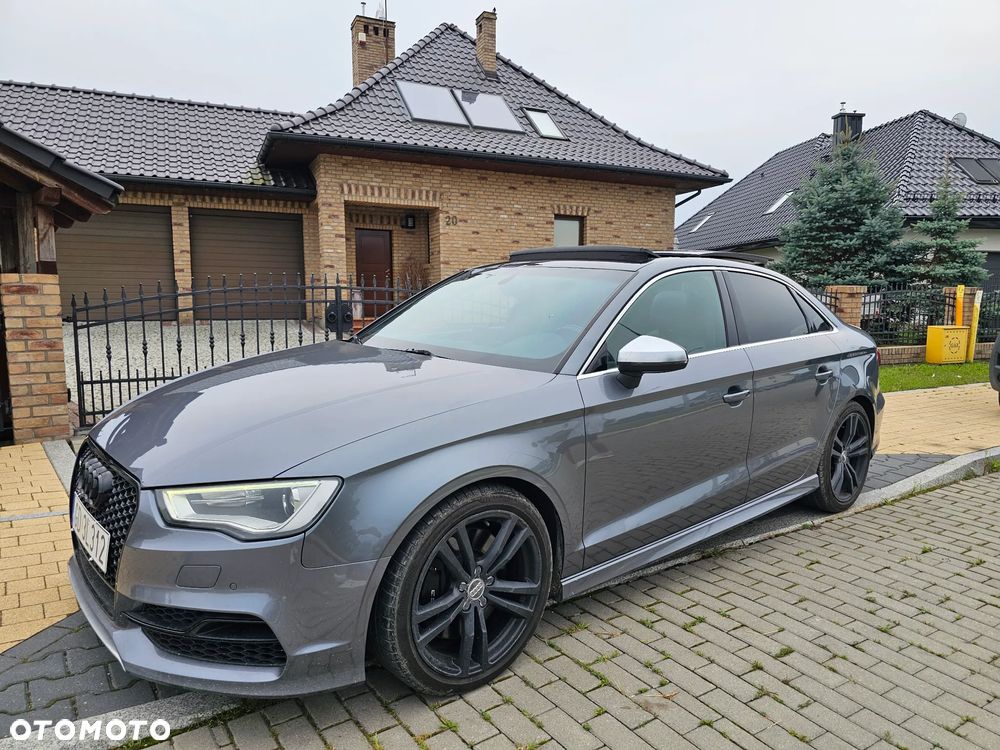 Audi S3 S tronic - 1