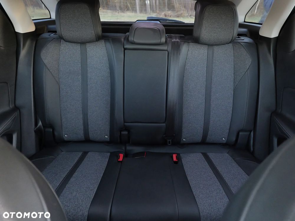 Peugeot 3008 PureTech 180 Stop & Start GPF EAT8 Allure - 29