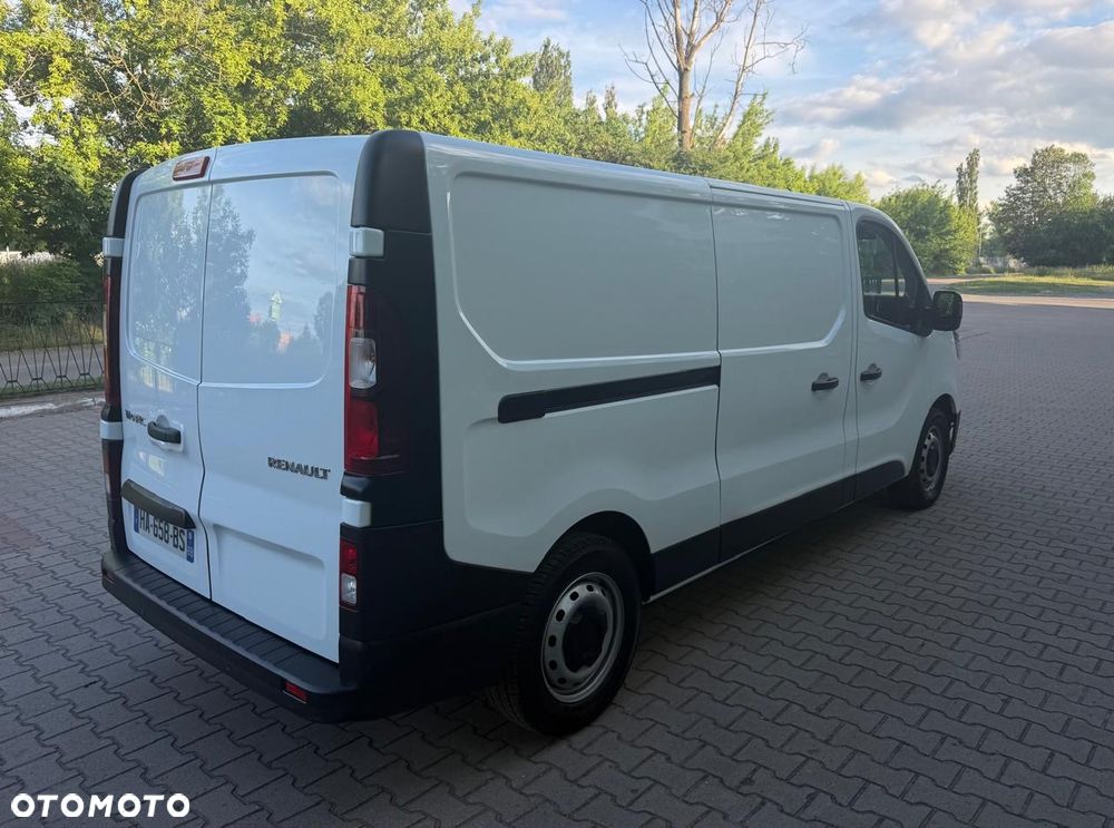 Renault Trafic - 15