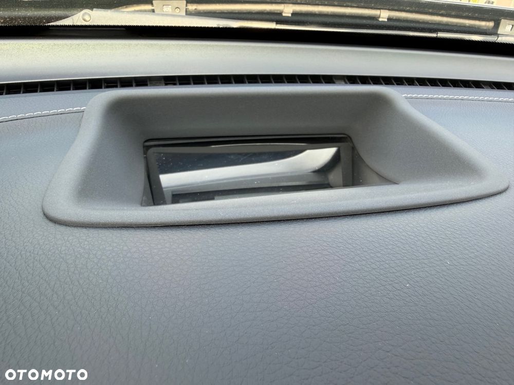 Mercedes-Benz GLC - 18