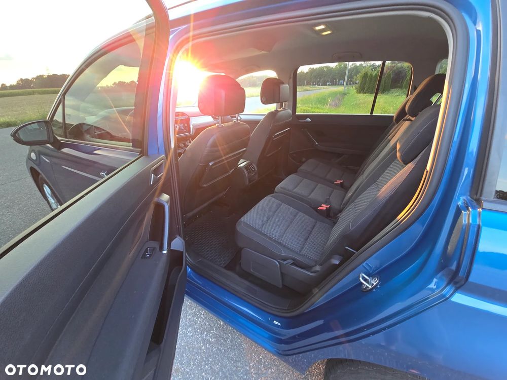 Volkswagen Touran 1.4 TSI BMT Comfortline - 15