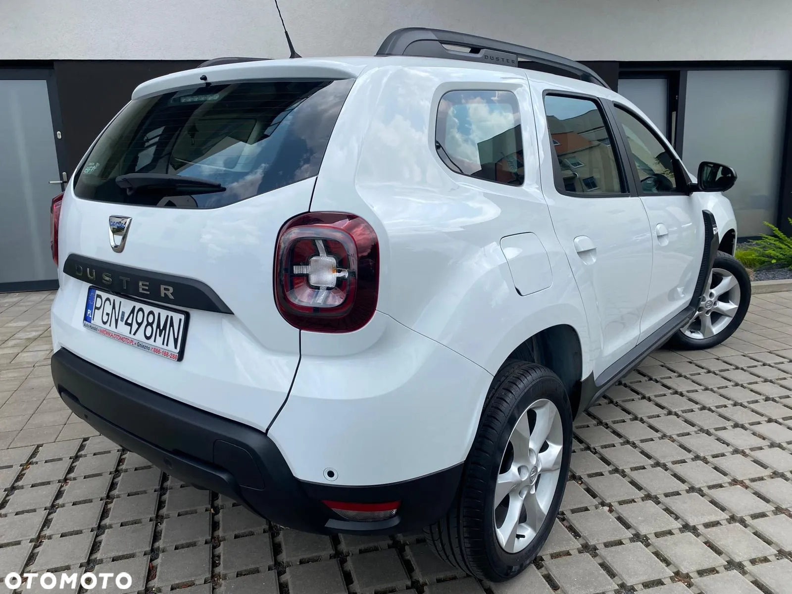 Dacia Duster 1.6 SCe Laureate S&S - 5
