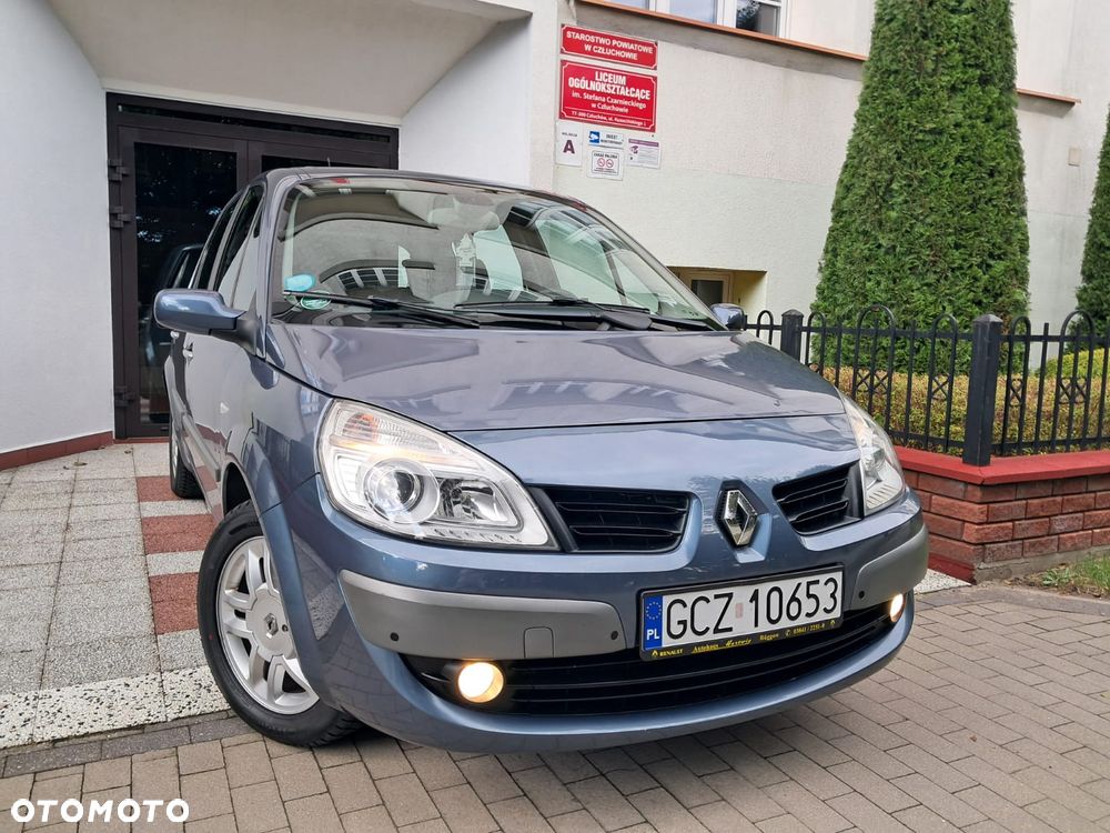 Renault Scenic - 1