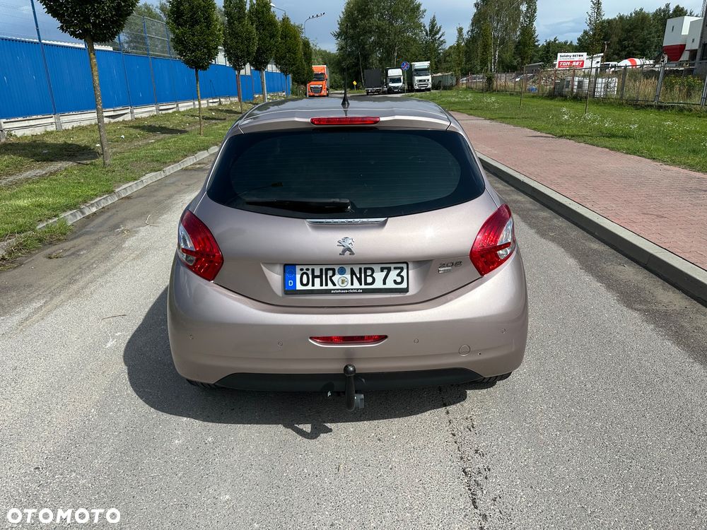 Peugeot 208 e-HDi FAP 92 EGS6 Stop&Start Allure - 5